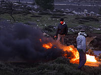 Палестинские арабы сожгли синагогу в Гуш Эционе  