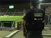 На стадионе "Тедди" в Иерусалиме проходят учения полиции  