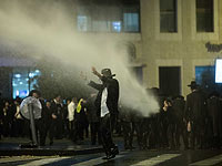 Полиция применила "скунса" во время разгона демонстрации "харедим" в Иерусалим  