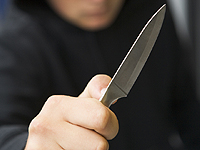В Югре пятиклассник "из хорошей семьи" ударил девочку ножом в живот