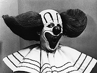 Фрэнк Авруч в образе "клоуна Бозо"