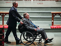 Джордж Буш на похоронах жены. 21 апреля 2018 года