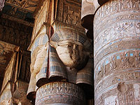 Польские археологи обнаружили у храма Хатхор в Египте неизвестные надписи