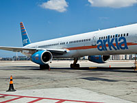 Самолет Arkia, вылетевший в Амстердам, вернулся из-за неисправности