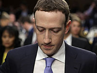 Цукерберг извинился, что допустил использование Facebook "для причинения вреда" 