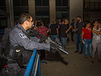 За надругательство над флагом во время митинга в Хайфе задержан житель Арары