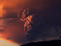 Извержение вулкана Фуэго   