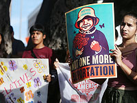 В США проходят протесты против разделения детей и родителей на мексиканской границе