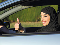 В Саудовской Аравии женщины впервые в истории сели за руль автомобилей