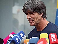 Йоахим Лев останется главным тренером сборной Германии до 2022 года