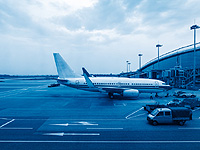 В Китае самолет Shenzhen Airlines выехал за пределы взлетно-посадочной полосы