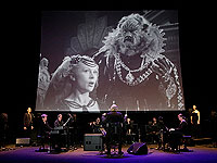 Филип Гласс представит в Израиле оперу "Красавица и чудовище" 