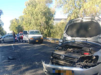 На 40-м шоссе, недалеко от международного аэропорта, произошла серьезная авария