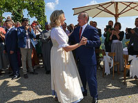 Путин посетил  свадьбу главы МИД Австрии и станцевал с невестой