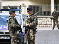 Вооруженное нападение в пригороде Парижа: двое убитых, террорист застреленВооруженное нападение в пригороде Парижа: "террорист" убил мать и сестру