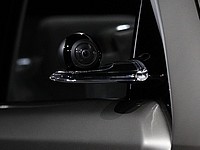 Lexus начинает оснащать массовые модели "виртуальными" боковыми зеркалами (иллюстрация)