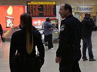 Мужчина, работавший грузчиком в аэропорту, подозревается в хищении предметов у пассажиров  