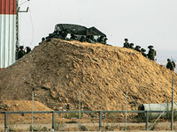 Израильские военные на границе сектора Газы