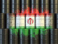Bloomberg: США разрешили 8 странам закупки иранской нефти, несмотря на санкции