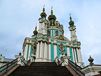   В Киеве неизвестные пытались поджечь Андреевскую церковь