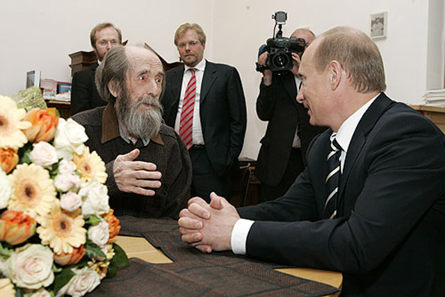 Александр Солженицын и Владимир Путин. Москва, 2007