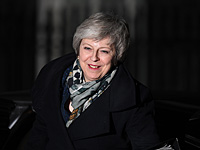 Терезе Мэй удалось сохранить пост премьер-министра