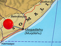 Двойной теракт в столице Сомали; десятки погибших и раненых