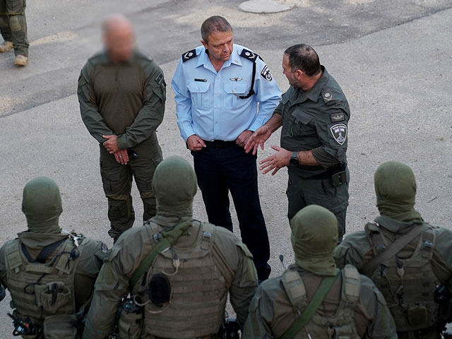 Бойцы ЯМАМ встретились с родственниками жертв "барканского террориста"  