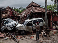 Растет число жертв цунами в Индонезии: не менее 429 погибших