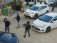 В Умм эль-Фахме задержаны пять человек, подозреваемые в незаконном хранении оружия