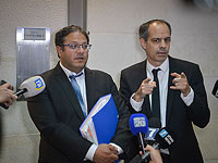 Адвокаты Итамар Бен-Гвир и Ади Кедар в суде в Ришон ле-Ционе. 6 января 2018 года