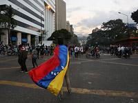 Переворот в Венесуэле: сотни задержанных, десятки погибших