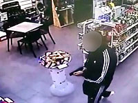 Юноша ограбил магазин в Кирьят-Гате и был задержан через час 
