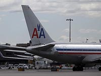 Еврейскую семью высадили из самолета American Airlines: от них плохо пахло