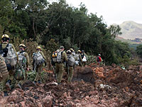Спасатели ЦАХАЛа на месте обрушения дамбы в Бразилии