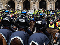 За антисемитскую выходку во время протеста "желтых жилетов" в Париже арестован мусульманин 