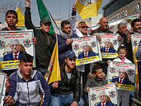 Тысячи жителей сектора Газы вышли на улицы, требуя отставки Махмуда Аббаса