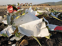 На месте крушения самолета в Эфиопии. 11 марта 2019 года
