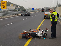 На 6-м шоссе в аварии тяжело пострадал мотоциклист