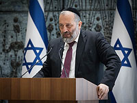 Глава МВД Израиля Арье Дери   