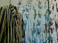 "1 Иисус = 6.000.000 евреев": осквернена фотовыставка о Холокосте в Вене