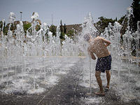 На всей территории Израиля установилась чрезвычайно жаркая и сухая погода