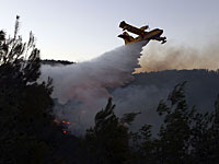 Самолет пожарной авиации Греции