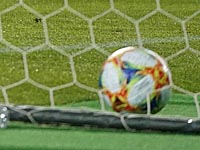 Заави забил два гола и был удален. "Гуанчжоу Фули" проиграл в Пекине