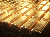 Уборщик передал властям Дубая найденные 15 кг золота