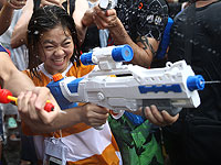 С водяными пистолетами – на королевство Синчон. Фоторепортаж из Сеула