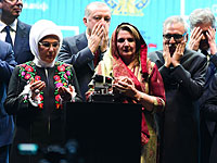 В Турции отмечают годовщину победы над путчистами 