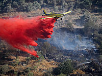 Пожар на въезде в Иерусалим: с огнем борются пожарные расчеты и самолеты спецавиации