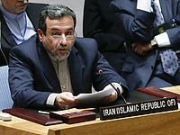 Иран увязал освобождение танкера с ядерными соглашениями 