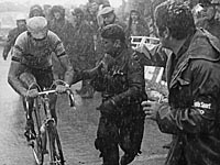 Умер легендарный итальянский велогонщик